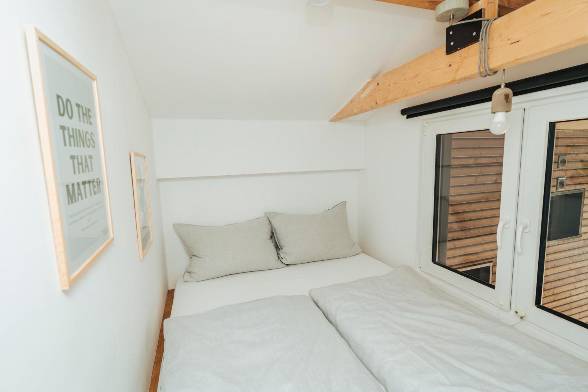 Modernes Tinyhouse Trailer Cabins Am Waldrand - Mit Seezugang Eging Exterior photo